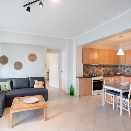 Irida Apartment *