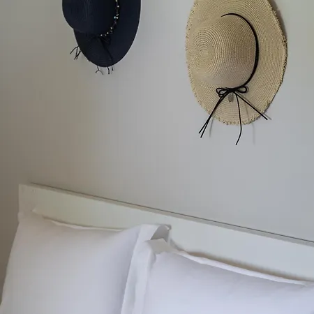 Irida Apartment *